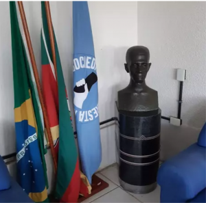Busto do Almirante Negro